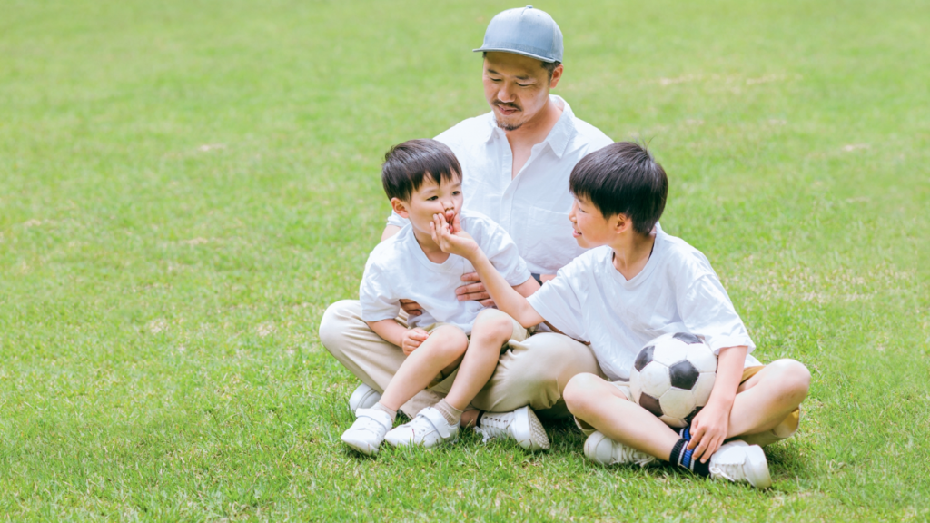 家族でサッカー遊び