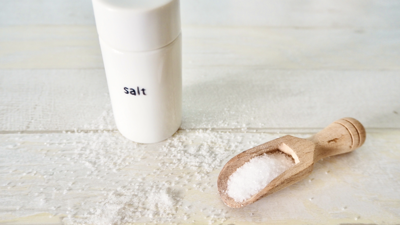 スーパーの天然塩